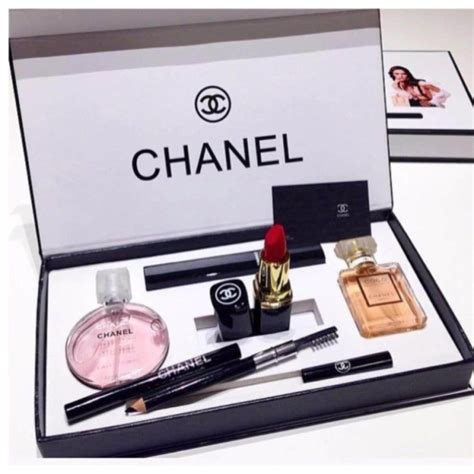 chanel pack|Chanel gift with purchase.